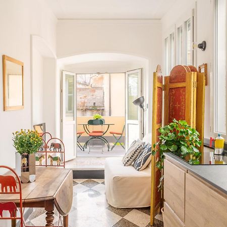 Cosy Apartment With Terrace Genua Exteriör bild